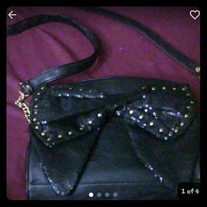 Cross body bag