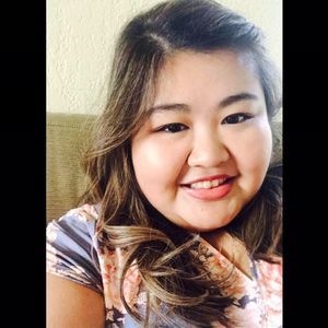 Meet your Posher, Alexis