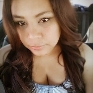 Meet your Posher, Lorena