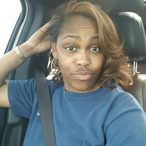 Meet your Posher, Quin