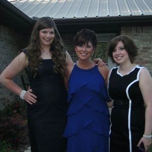 Meet your Posher, Lea