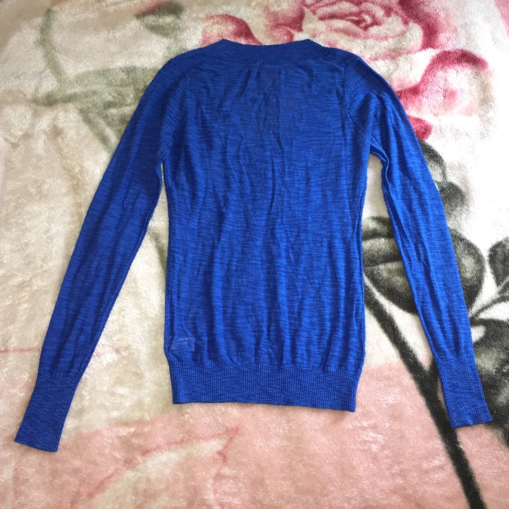 EXPRESS Royal Sapphire Blue Long Sleeve Knit V Neck Sweater Top Womens Size XS - Picture 4 of 5
