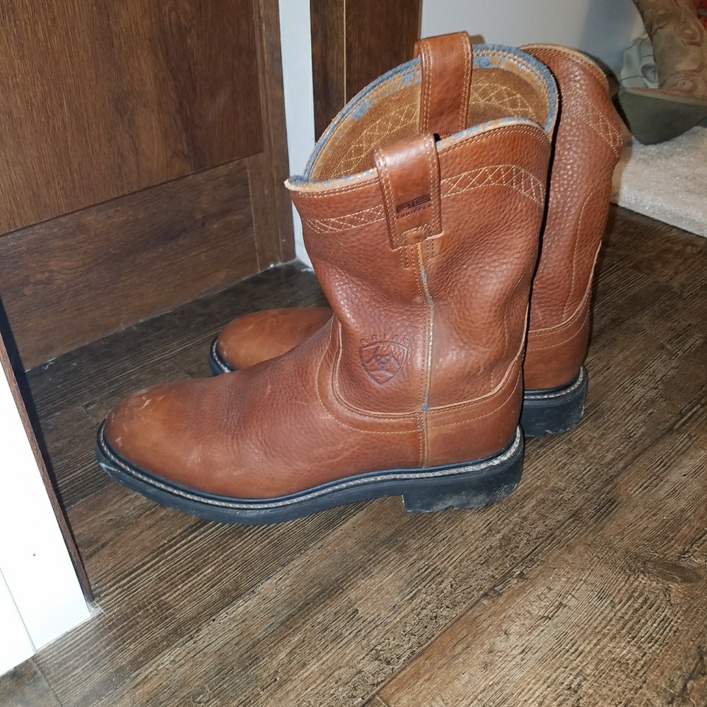 Men's work boots
