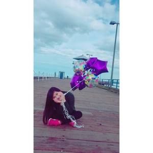 Meet your Posher, Joyce