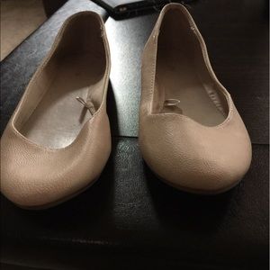 Express nude flats