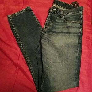 For Men: New Hollister Jeans
