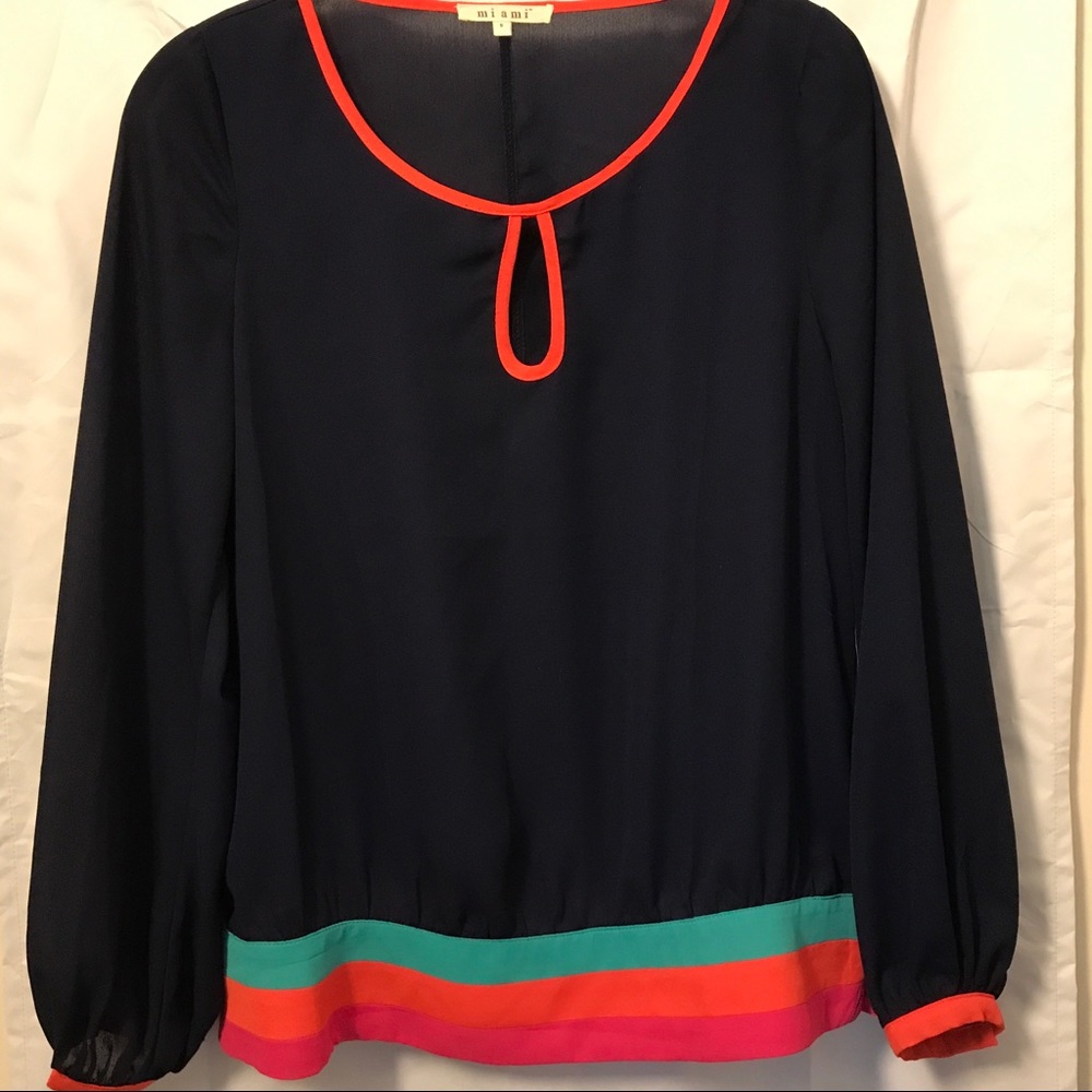 Miami women's size small longsleeve navy blouse