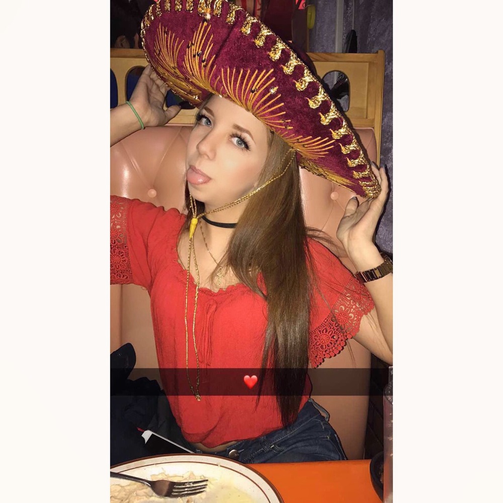 Meet your Posher, Summer