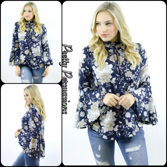 NWT Navy Blue Floral Bell Sleeve Boho Blouse - Picture 5 of 6