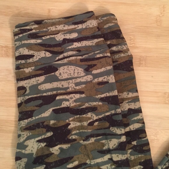 Lula Roe Unicorn camouflage OS (these run smaller - Picture 1 of 4