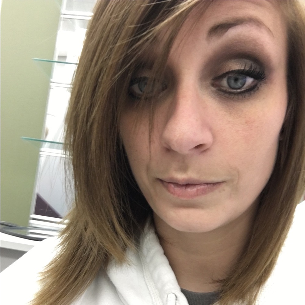 Meet your Posher, Kristina