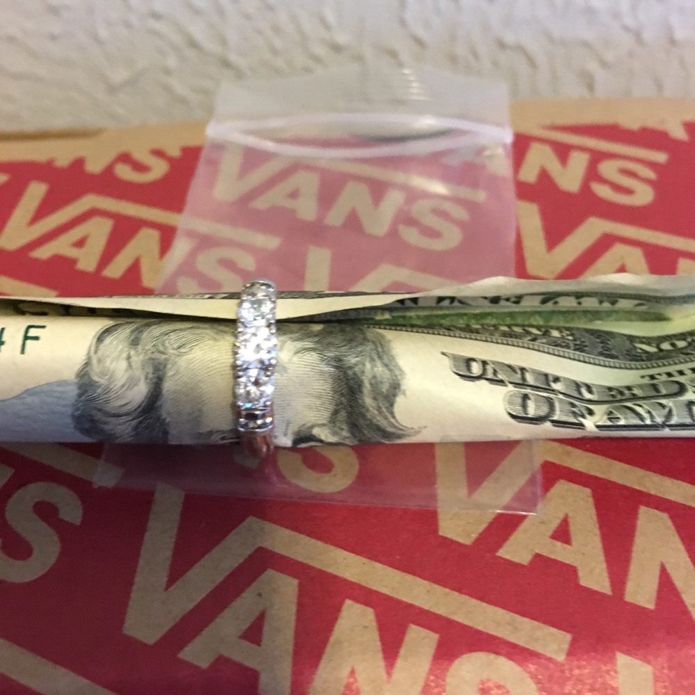 Diamond ring