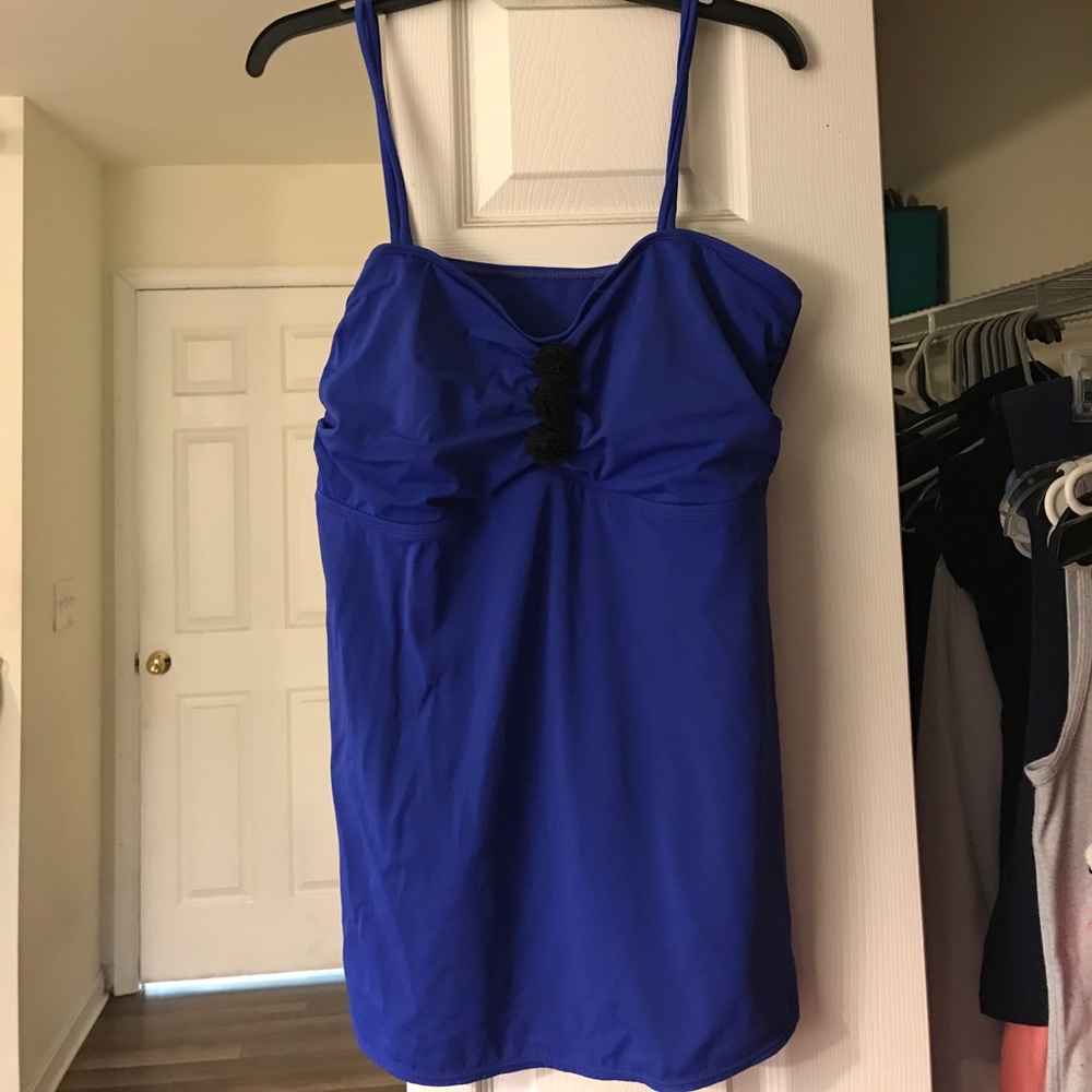 Cute bathing suit top!