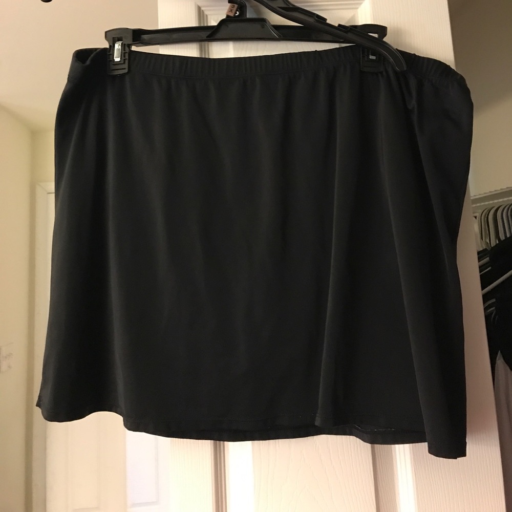 Swim skirt