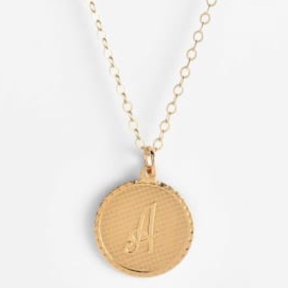 NWOT Moon and Lola 'Dalton' Initial Necklace