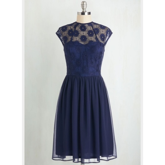 ModCloth Dresses & Skirts - NWOT Modcloth deep navy/purple lace dress. Small.