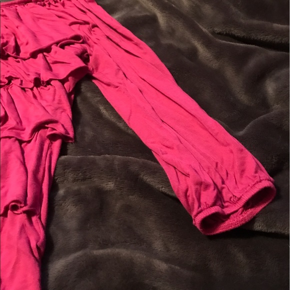 🌴🌴 Pink Ruffle Top - Picture 3 of 5