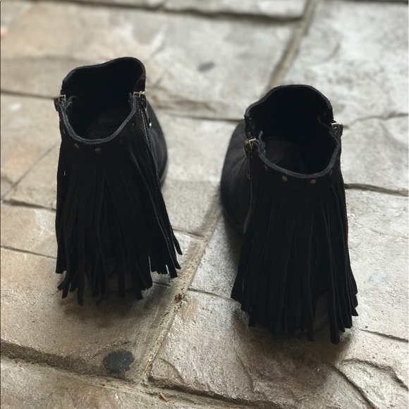 NIB Black Cascading Fringe Western Bootie - Picture 5 of 8