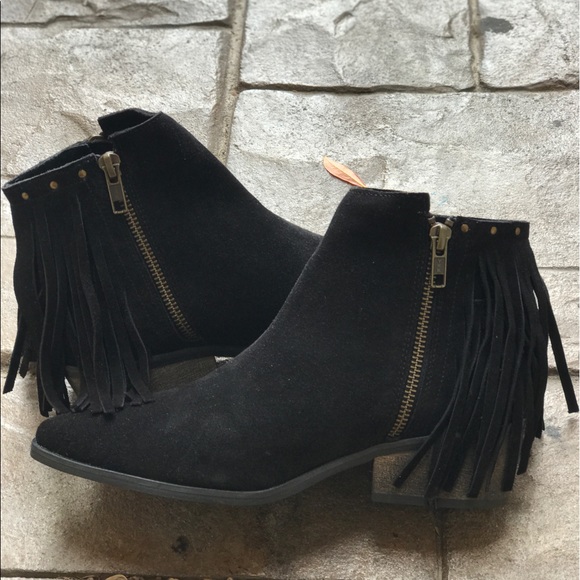 NIB Black Cascading Fringe Western Bootie - Picture 6 of 8