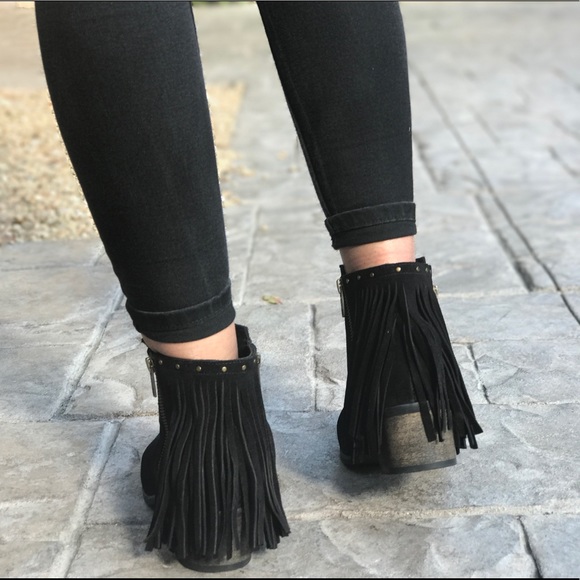 NIB Black Cascading Fringe Western Bootie - Picture 3 of 8