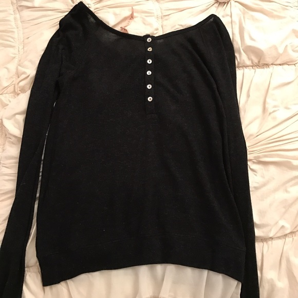 Bailey 44 ruffle bottom top - Picture 2 of 6