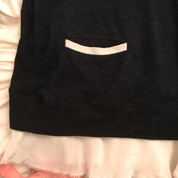 Bailey 44 ruffle bottom top - Picture 5 of 6