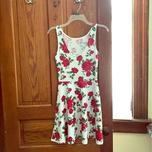 Rose patterned dress