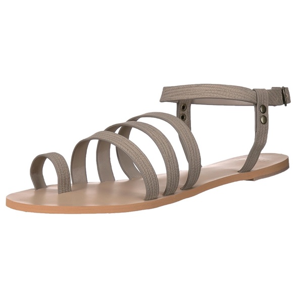 Foxy Burnished Multi Strap Toe Ring Sandal - Picture 3 of 5