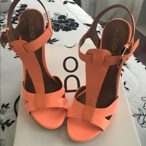 ALDO Laedia Orange Sandal sz 8.0