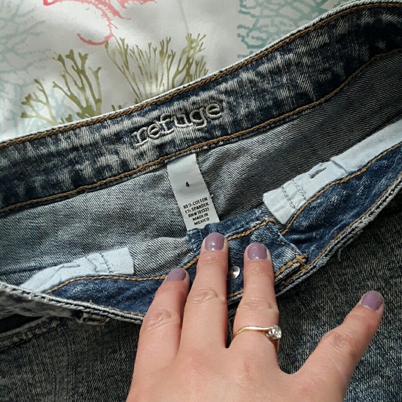 Charlotte Russe high waist shorts - Picture 3 of 3