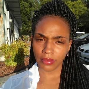 Meet your Posher, Iana