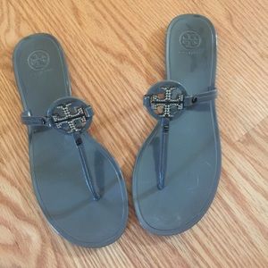 AUTHENTIC TORY BURCH TONGS