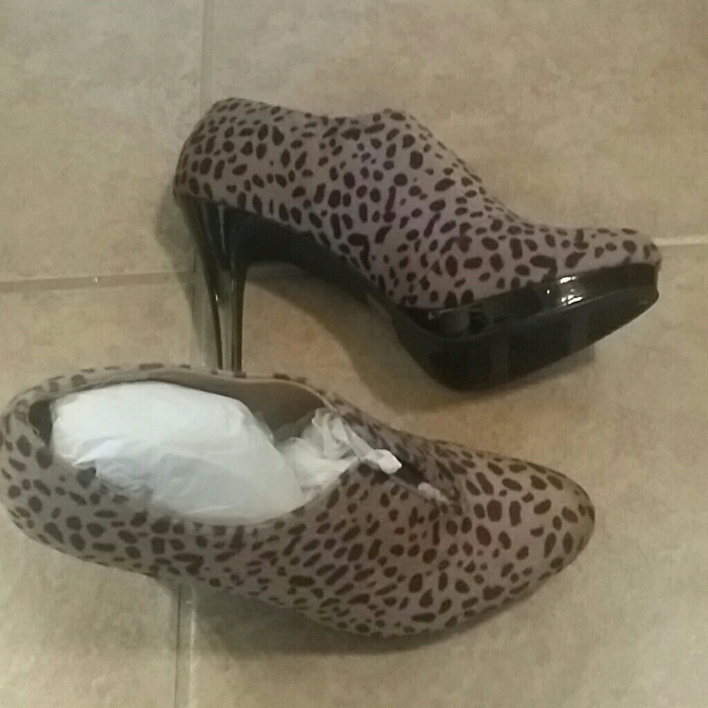 Leopard Print Ankle Booties
