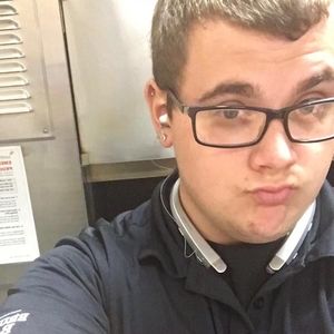 Meet your Posher, Nick