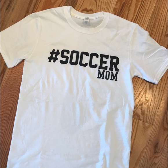 #SOCCERMOM Custom Short Sleeve Tees - Picture 4 of 4