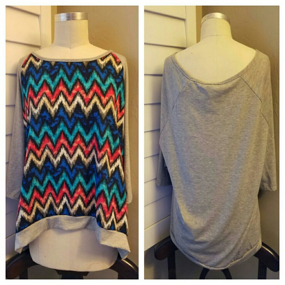 NWOT Vibrant Chevron Print Top