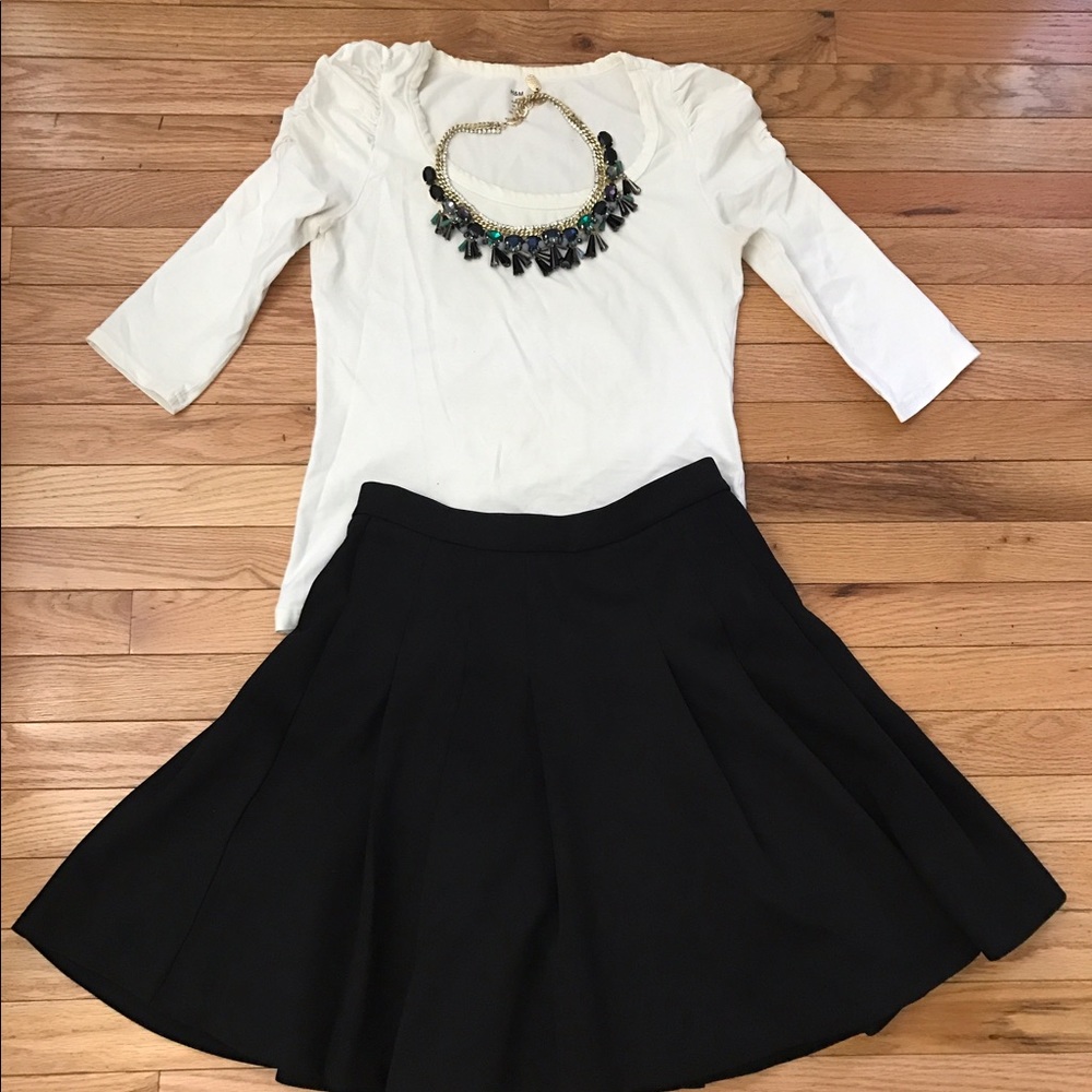 White scoop neck shirt from H&M w/ ruched sleeves.