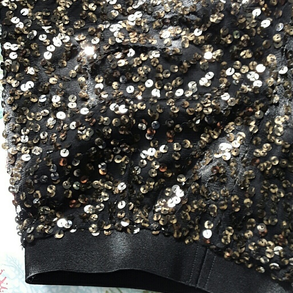 Elastic band gold sequin shorts! Khols! - Picture 4 of 4