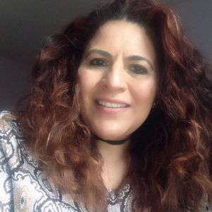 Meet your Posher, Delmy