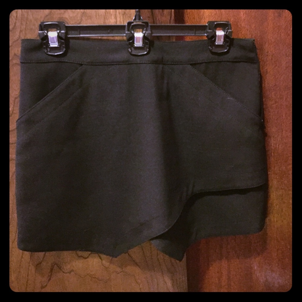 BCBGMaxAzria black mini skirt