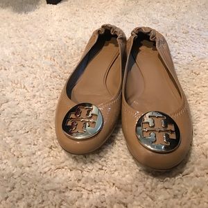 Minnie Travel ballet flat