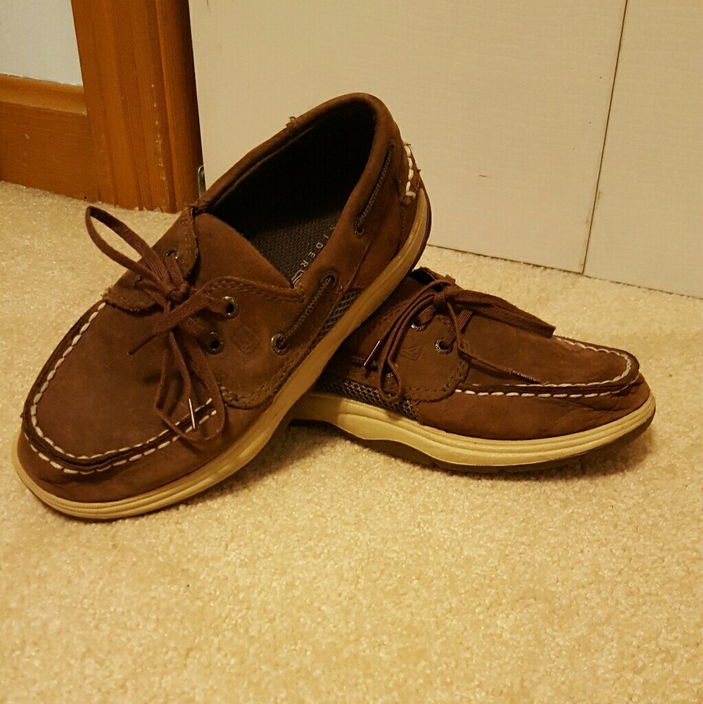 Sperry topsider