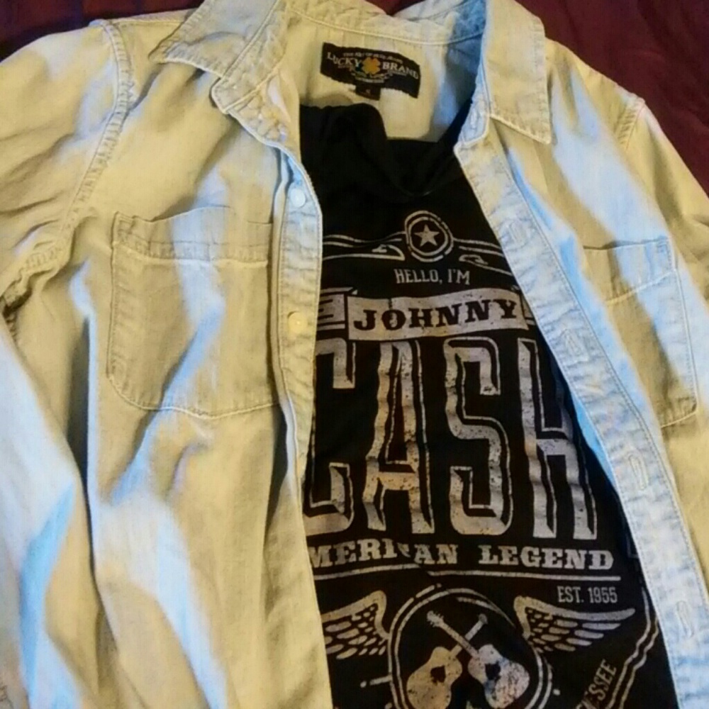 Denim button-up - Picture 3 of 3