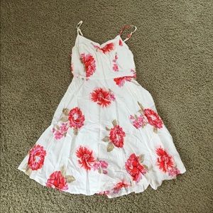 Floral sundress w/ Zipper close size S