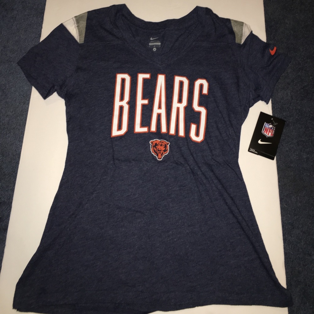 New women's Nike v neck Chicago Bears t shirt