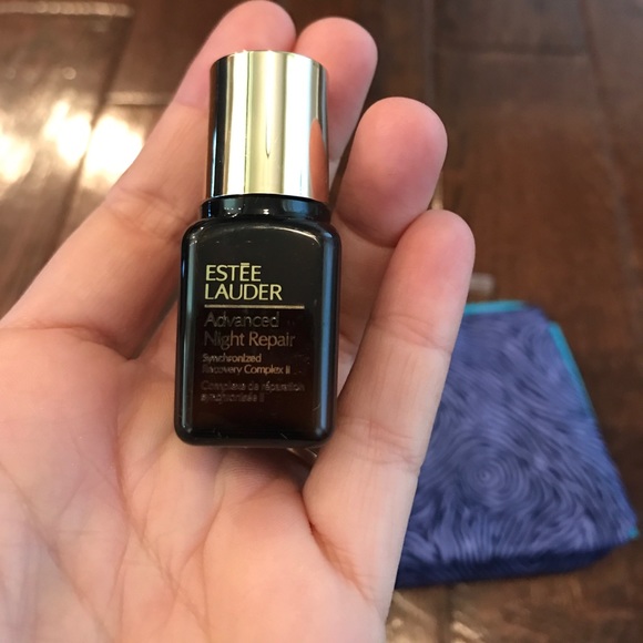 Gifted New Estee Lauder Bundle - Picture 2 of 4