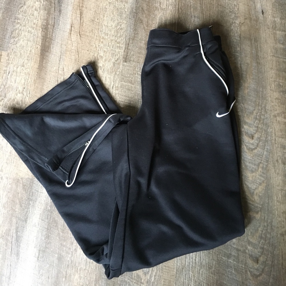 Nike sweats Sz M, zip pockets & hem PERFECT!