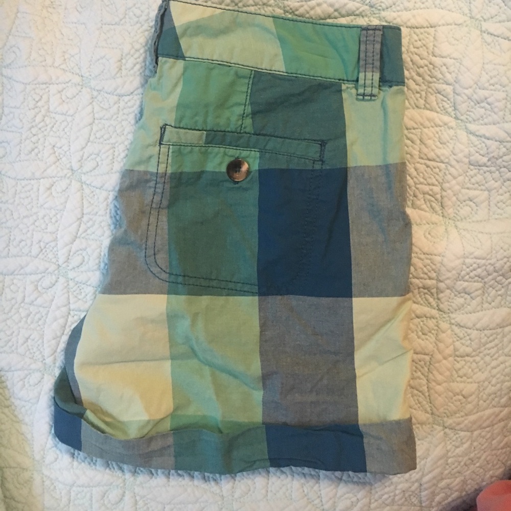 Shorts - Picture 2 of 2