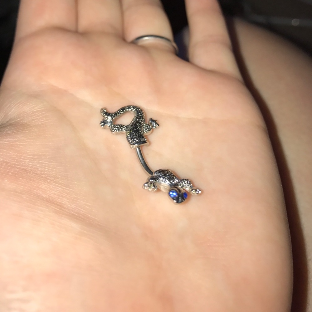 Lizard Belly ring 🦎 - Picture 2 of 2