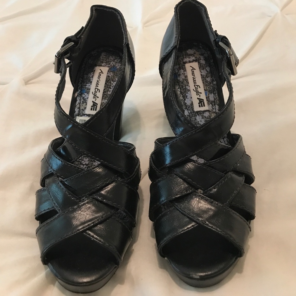 ⬇️⬇️⬇️AMERICAN EAGLE Peep Toe Size 6 1/2